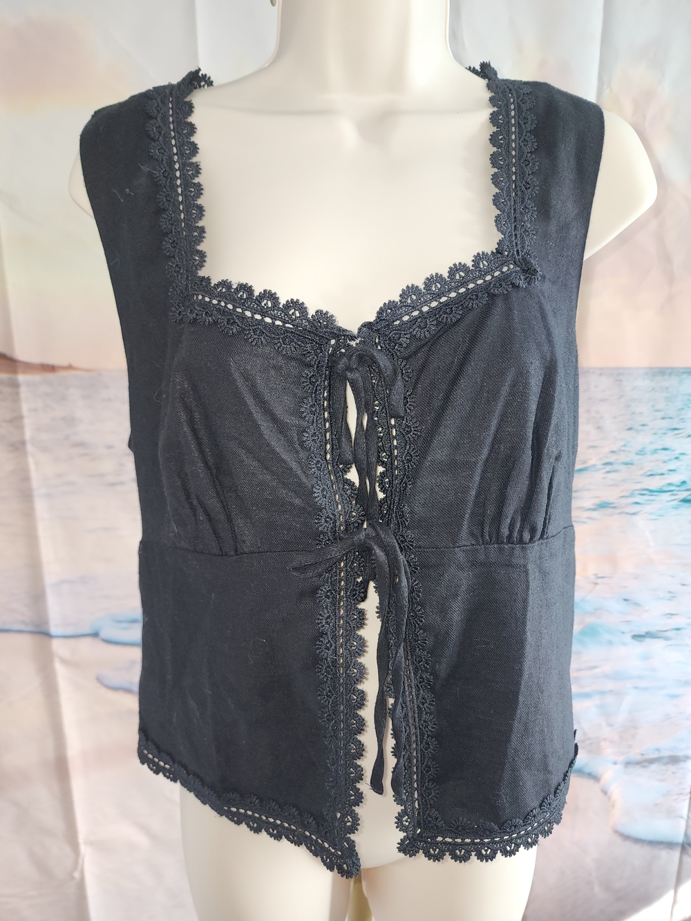 HOUSE OF HARLOW 1960 Black Lace-Trim Tie-Front Women's Top